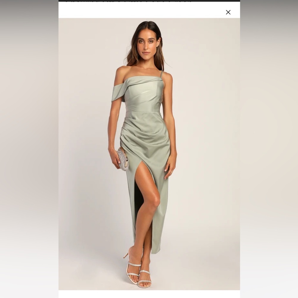 NWT LuLus 🍃 sage green dress 🌿